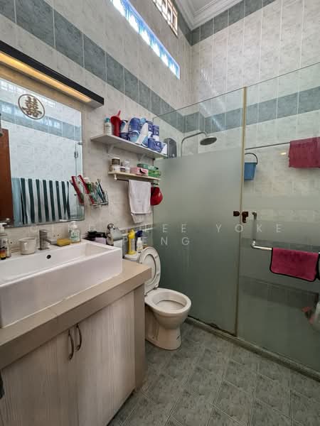 2-storey Terraced House for Sale in Sri Petaling (Kuala Lumpur) - Cindy Lee Yoke Peng - Bathroom - PropertyGuru.com.my
