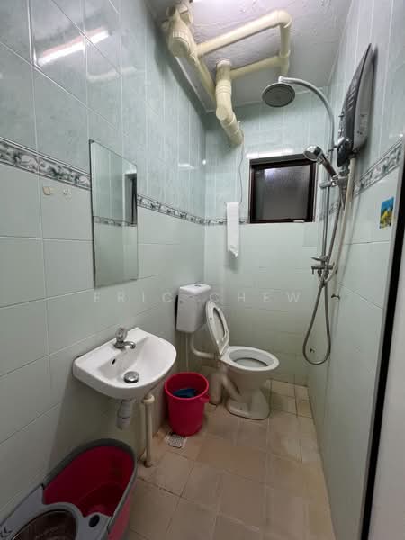 Apartment for Sale at Desa Sri Puteri B - Eric Chew - Bathroom - PropertyGuru.com.my