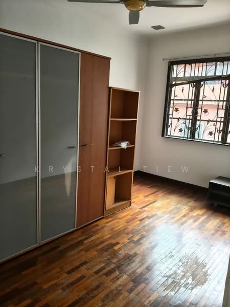 2-storey Terraced House for Sale in KL City Centre (Kuala Lumpur) - Krystal Tiew - Bedroom - PropertyGuru.com.my