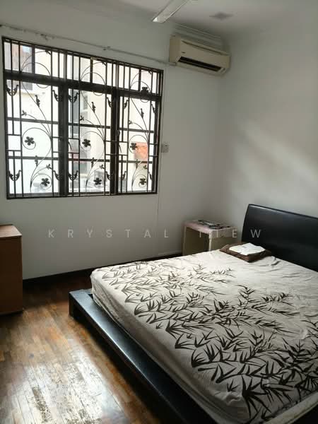2-storey Terraced House for Sale in KL City Centre (Kuala Lumpur) - Krystal Tiew - Bedroom - PropertyGuru.com.my