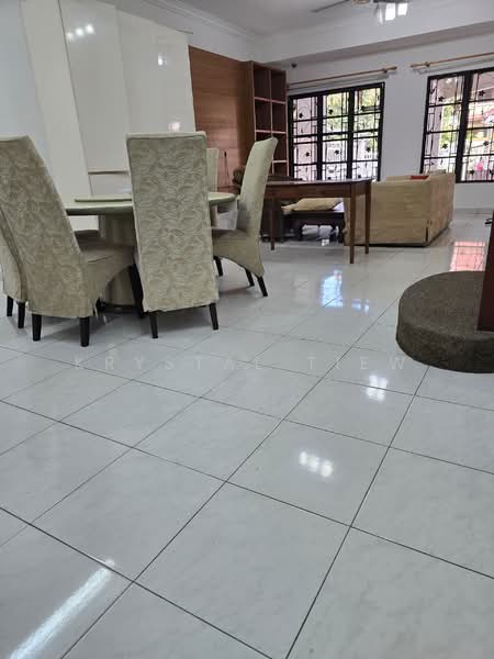 2-storey Terraced House for Sale in KL City Centre (Kuala Lumpur) - Krystal Tiew - Living Room - PropertyGuru.com.my