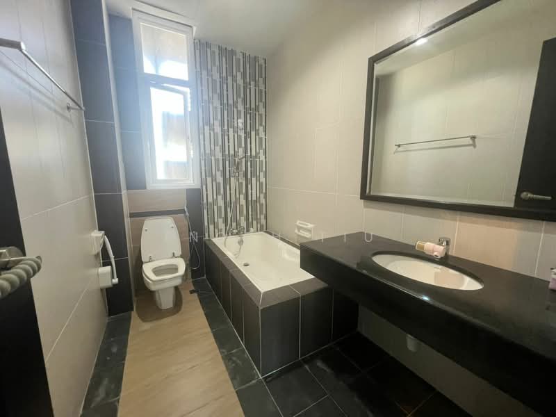 Fettes Residence untuk Untuk Dijual - RM 1,400,000, Mac 2026 - Bathroom - PropertyGuru.com.my