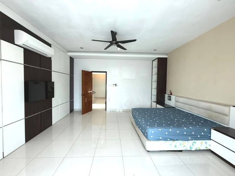 Semi-Detached House for Sale in Taman Sutera Utama (Skudai) - Kino Jaw - Bedroom - PropertyGuru.com.my
