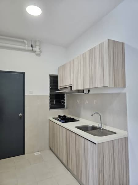 Lakefront Homes untuk Untuk Disewa - RM 1,450 /bulan, Mac 2026 - Kitchen - PropertyGuru.com.my
