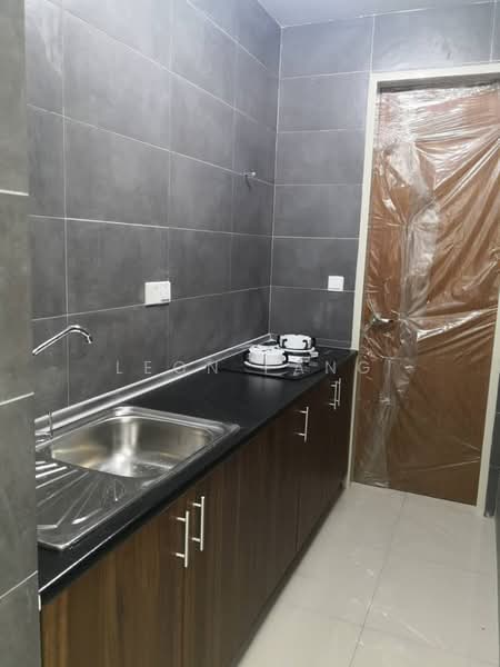 Service Residence for Rent at Citizen @ Old Klang Road - Leon Fang - Kitchen - PropertyGuru.com.my