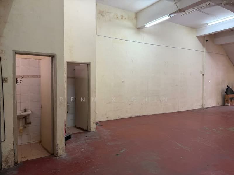 Shop / Office for Sale in Taman Putri Jaya (Cheras) - Dennix Chin - Interior - PropertyGuru.com.my