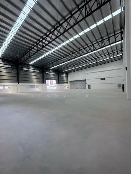 Serenia Industrial Park untuk Untuk Disewa - RM 32,000 /bulan, Mac 2026 - Interior - PropertyGuru.com.my