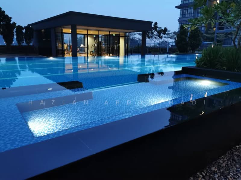 Service Residence for Sale at Utropolis Suites 2 - Hazlan Abdul Hadi - Gym - PropertyGuru.com.my