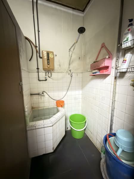 1-storey Terraced House for Sale in Bayan Baru (Penang) - Fanny Wong - Bathroom - PropertyGuru.com.my