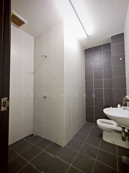 Ken Rimba Legian Residences untuk Untuk Dijual - RM 628,000, Mac 2026 - Bathroom - PropertyGuru.com.my