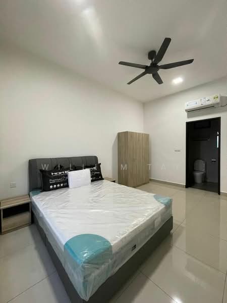 Service Residence for Sale at Twin Tower Residence - William Tay - Bedroom - PropertyGuru.com.my