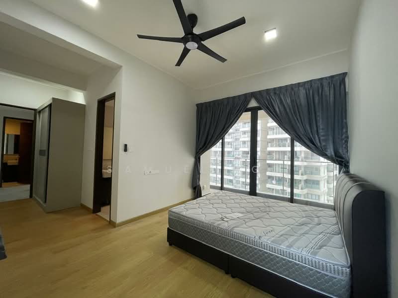 Condominium for Rent at Bay Laurel @ Country Garden Danga Bay - Samuel Ngo - Bedroom - PropertyGuru.com.my