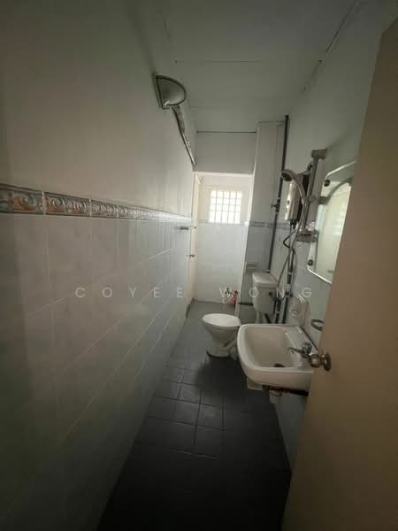 Sri Menjalara 62b, 2sty house, 16x55, Freehold, More Parking, Kepong untuk Untuk Dijual - RM 618,000, Mac 2026 - Bathroom - PropertyGuru.com.my