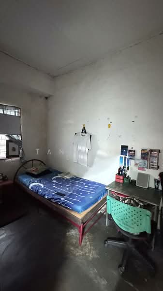 1-storey Terraced House for Sale in Taman Siakap (Perai) - Tan Pooi Lin - Bedroom - PropertyGuru.com.my