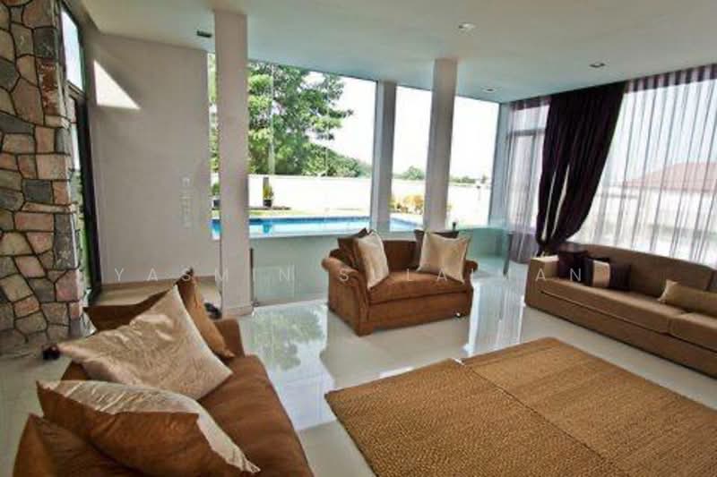 Bungalow for Sale in Taman Hillview (Ulu Kelang) - Yasmin Sulaiman - Living Room - PropertyGuru.com.my