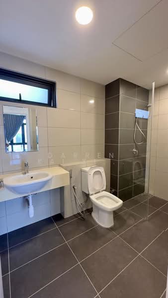 Condominium for Rent at Inwood Residences - Darren Kai Xin Ng - Bathroom - PropertyGuru.com.my