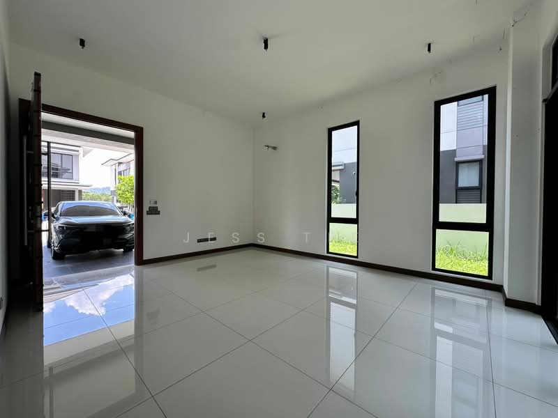 Bungalow for Sale in Setia Alam (Selangor) - Jess Tee - Living Room - PropertyGuru.com.my