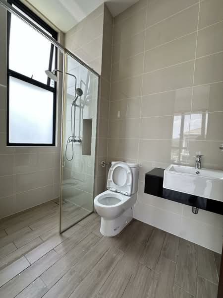 Bungalow for Sale in Setia Alam (Selangor) - Jess Tee - Bathroom - PropertyGuru.com.my