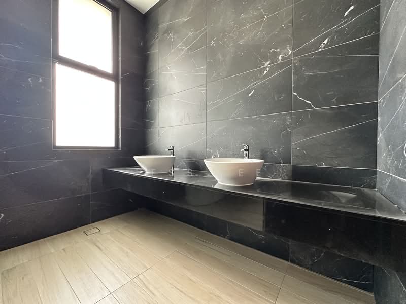 Bungalow for Sale in Setia Alam (Selangor) - Jess Tee - Bathroom - PropertyGuru.com.my