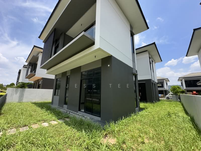 Bungalow for Sale in Setia Alam (Selangor) - Jess Tee - Exterior - PropertyGuru.com.my