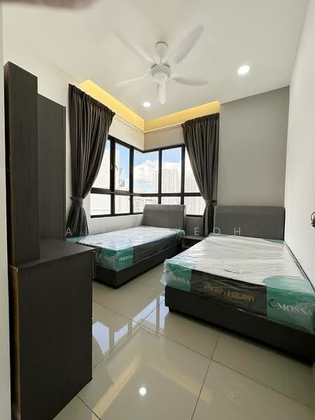 Kondominium untuk Dijual di Queens Residences Q2 @ Queens Waterfront - Allen Yeoh - Bedroom - PropertyGuru.com.my