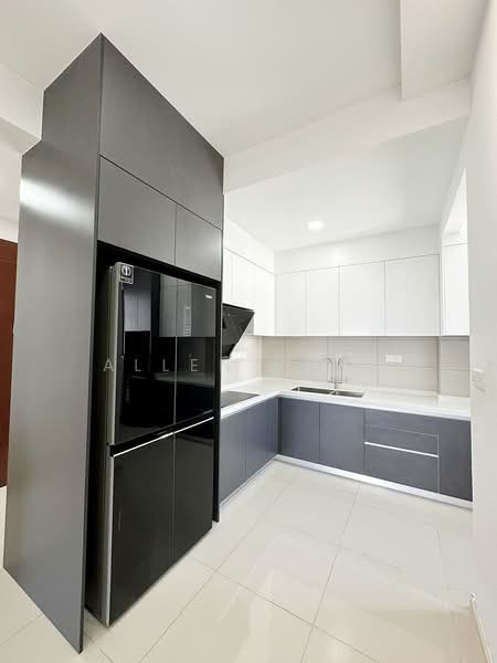 Kondominium untuk Dijual di Queens Residences Q2 @ Queens Waterfront - Allen Yeoh - Kitchen - PropertyGuru.com.my