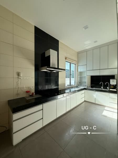 Ambang Botanic 2 untuk Untuk Dijual - RM 2,850,000, Mac 2026 - Kitchen - PropertyGuru.com.my
