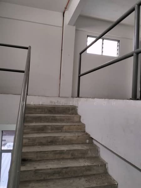 Semi-D Factory for Rent in Serdang (Seri Kembangan) - Pat - Sy Koh - Interior - PropertyGuru.com.my