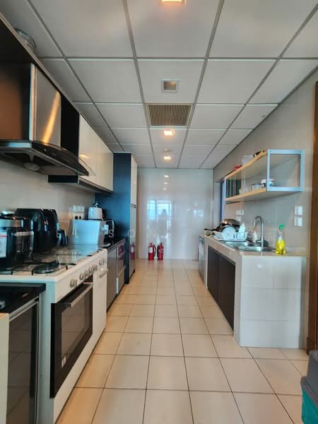 10 Mont Kiara @ MK10 untuk Untuk Disewa - RM 18,000 /bulan, Mac 2026 - Kitchen - PropertyGuru.com.my