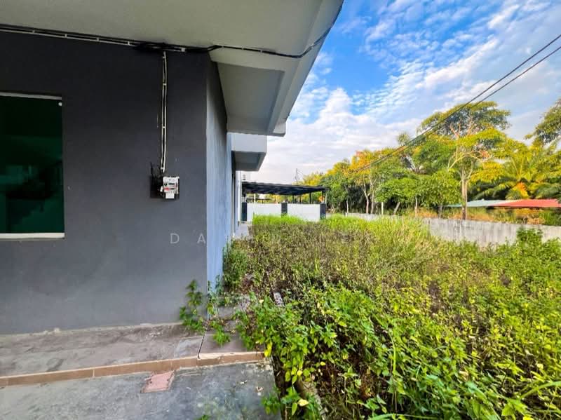 Rumah Teres 2 Tingkat untuk Dijual di Taman Residensi Panchor (Nibong Tebal) - David Lee - Exterior - PropertyGuru.com.my