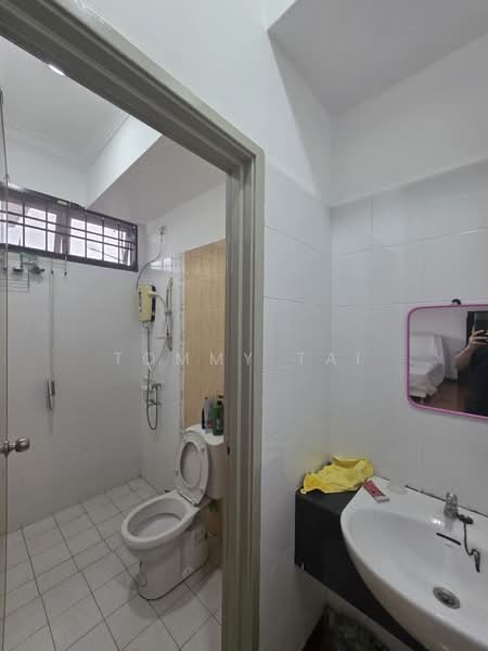Daya Dayas Dayass untuk Untuk Dijual - RM 699,000, Mac 2026 - Bathroom - PropertyGuru.com.my