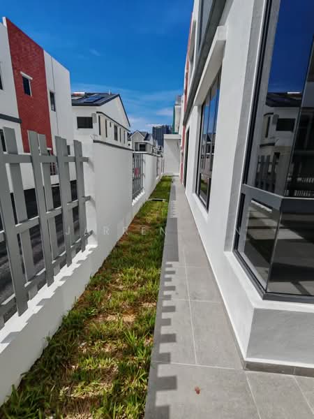 Musika Caprica @ Setia Alam untuk Untuk Dijual - RM 1,350,000, Mac 2026 - Exterior - PropertyGuru.com.my