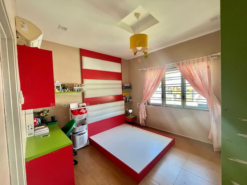 Semi-Detached House for Sale in Cheras (Selangor) - Noraini Dahan - Bedroom - PropertyGuru.com.my