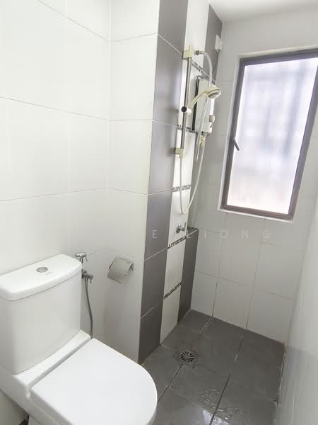 Servis Apartment untuk Dijual di Zeva @ Equine South - YEN KEE LIONG - Bathroom - PropertyGuru.com.my