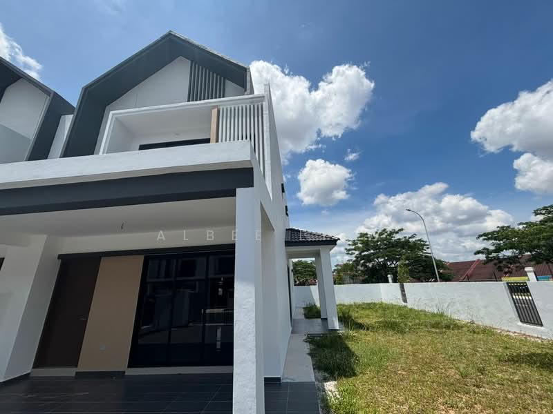Rumah Teres 2 Tingkat untuk Dijual di Taman Dato Onn (Johor Bahru) - Albee Liew - Exterior - PropertyGuru.com.my