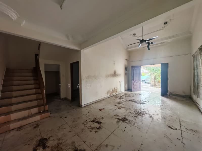 Taman Megah Ria untuk Untuk Dijual - RM 588,000, Mac 2026 - Living Room - PropertyGuru.com.my