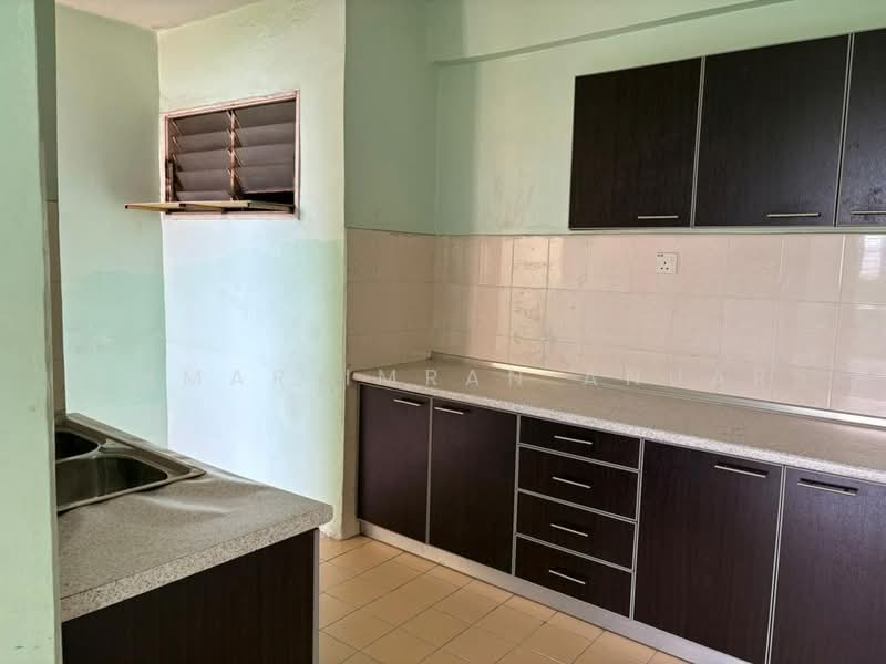 Apartment for Sale at Laguna Biru - Ammar Imran Anuar - Kitchen - PropertyGuru.com.my