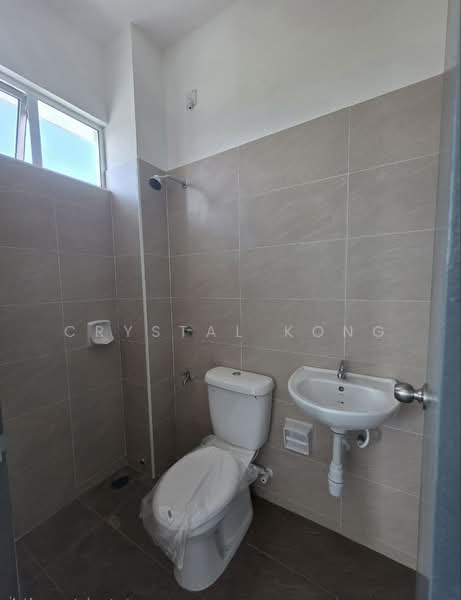 2-storey Terraced House for Sale in Bandar Dato Onn (Tebrau) - Crystal Kong - Bathroom - PropertyGuru.com.my