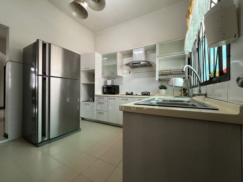 2-storey Terraced House for Rent in Klang (Selangor) - Khairuddin Iskandar - Kitchen - PropertyGuru.com.my