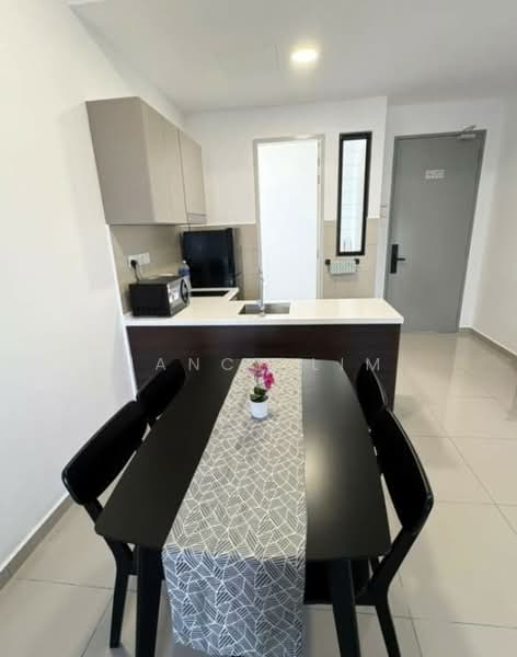Suria Garden untuk Untuk Disewa - RM 2,300 /bulan, Mac 2026 - Kitchen - PropertyGuru.com.my