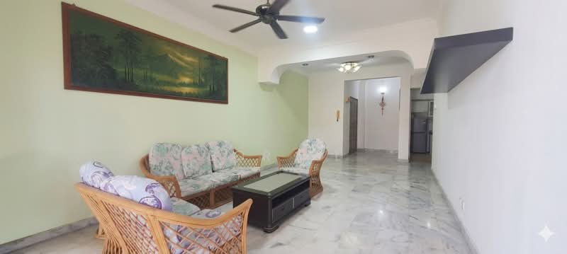 Condominium for Sale at Meadow Park I - Bor SL - Living Room - PropertyGuru.com.my