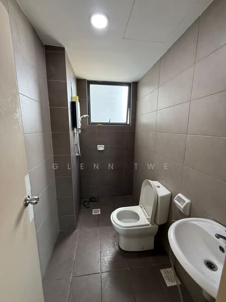 Service Residence for Rent at ARC @ Austin Hills - Glenn Twe - Bathroom - PropertyGuru.com.my