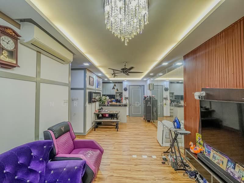 Service Residence for Sale at KL Traders Square - Noraini Dahan - Living Room - PropertyGuru.com.my