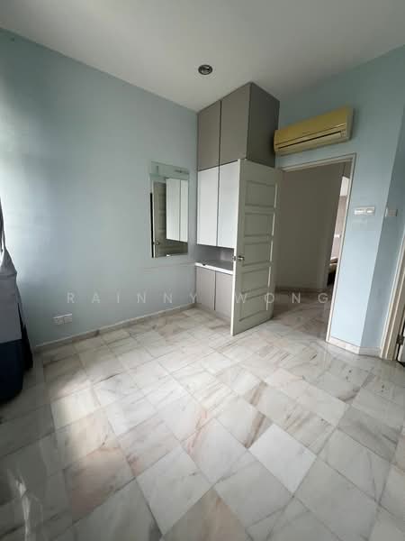 Condominium for Sale at Diamond Villa Condominium - Rainny Wong - Interior - PropertyGuru.com.my