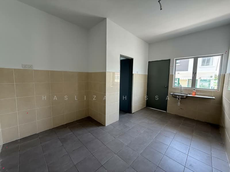 2-storey Terraced House for Sale in Taman Bandar Ekar (Rantau) - Hasliza Hassan - Kitchen - PropertyGuru.com.my