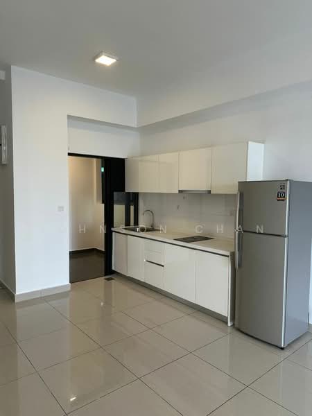 Glomac Centro Service Apartment untuk Untuk Dijual - RM 630,000, Mac 2026 - Kitchen - PropertyGuru.com.my