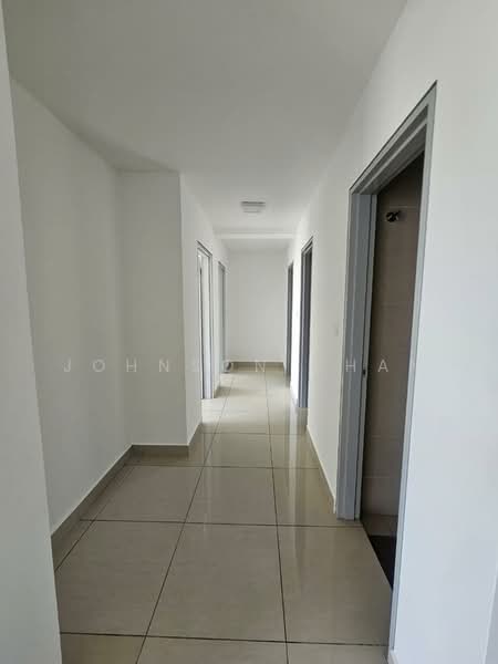 Glomac Centro Service Apartment untuk Untuk Dijual - RM 620,000, Mac 2026 - Corridor - PropertyGuru.com.my