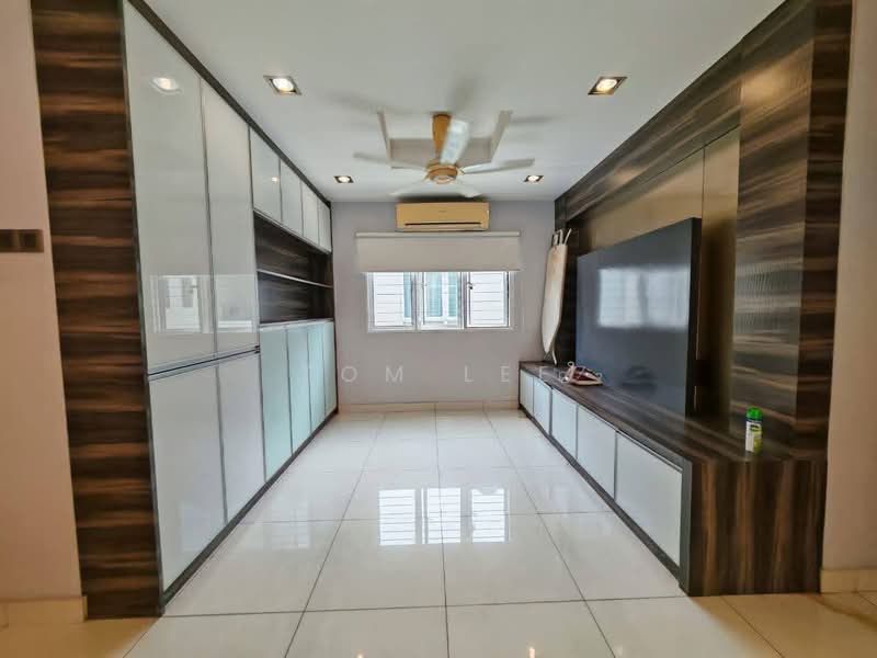 Untuk Dijual - Bandar Botanic Kundang Precinct 2 Storey Bungalow Fully Renovated