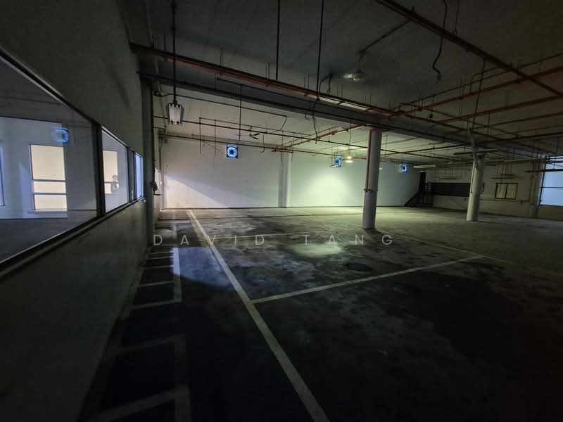 Warehouse for Rent in Jalan Ipoh (Kuala Lumpur) - David Tang - Car Park - PropertyGuru.com.my