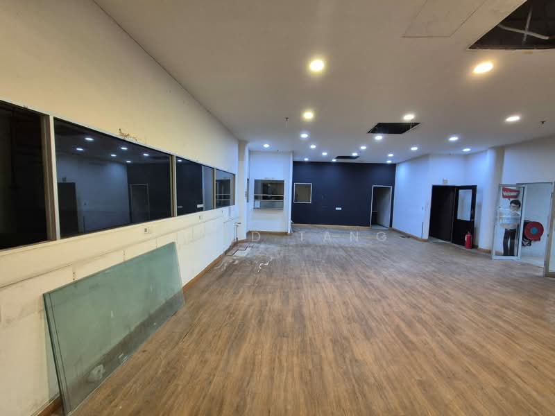 Warehouse for Rent in Jalan Ipoh (Kuala Lumpur) - David Tang - Interior - PropertyGuru.com.my